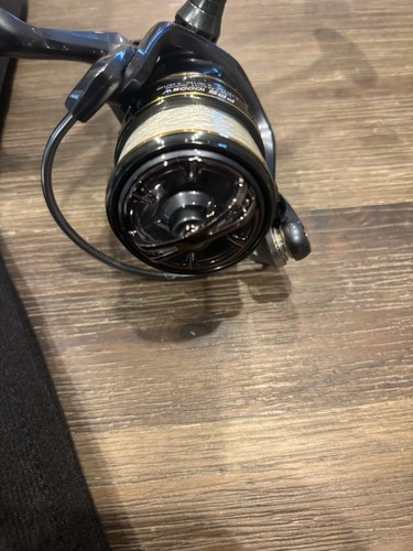 ACCURETTA Menethil FPS 1000 Light Spinning Reel - Picture 7 of 9