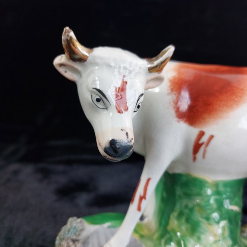 Staffordshire Kuh Milchkännchen Figur gut 1800er antik handbemalt 6,5" Melken - Bild 8 von 22