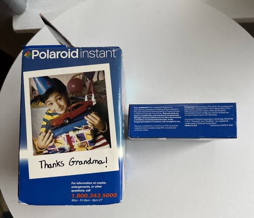 Polaroid One-Step 600 Instant Camera Box Has Not Been Opened W/ New Extra Film - Picture 2 of 17