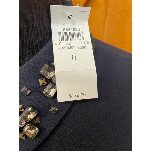 Nuevo con etiquetas Vestido Vaina Ann Taylor Azul Marino Cuello Joya $179 Talla 6 - Imagen 9 de 10