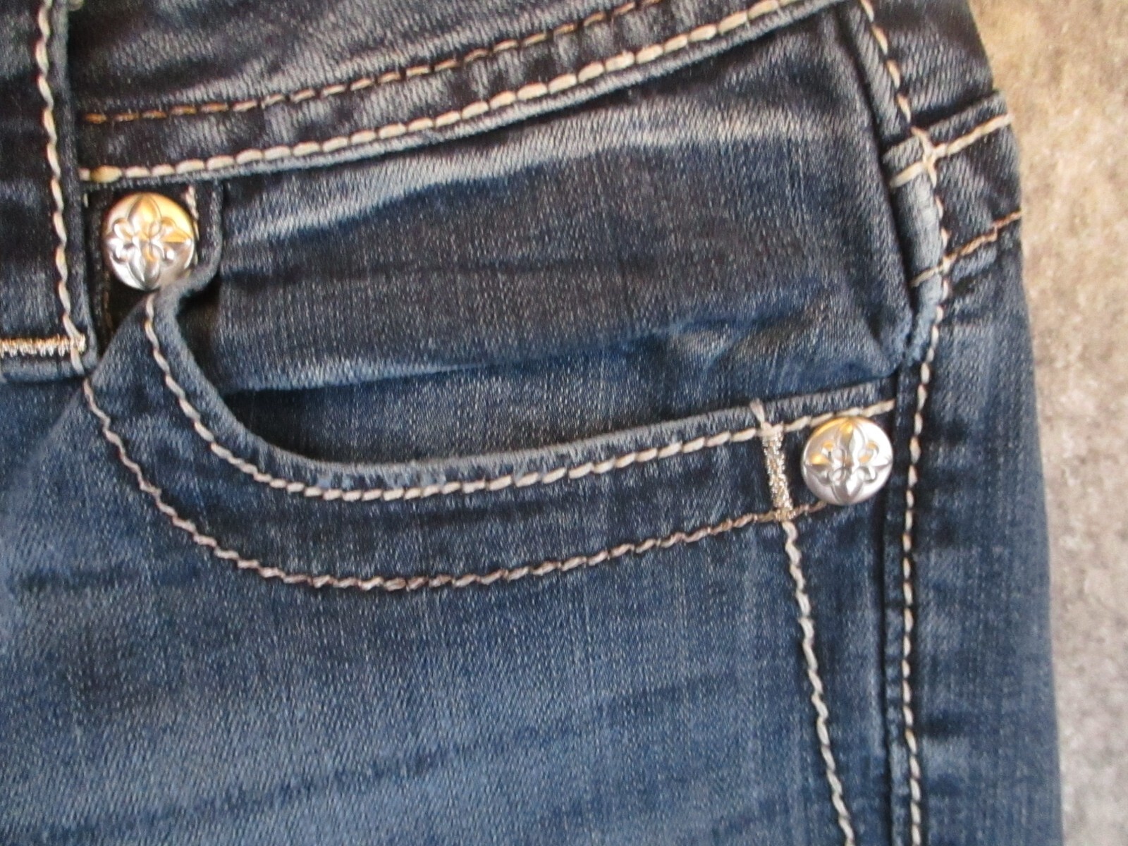 Picture 5 of 22