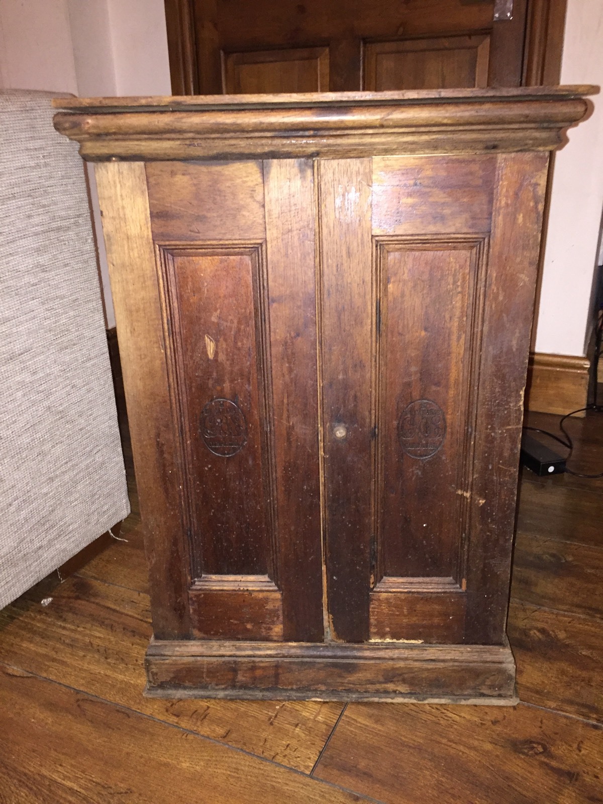 Picture 1 of 5