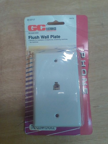 New/Old Stock GC Electronics Single Flush Wall Plate for Phone 30-9717: White - Picture 1 of 5