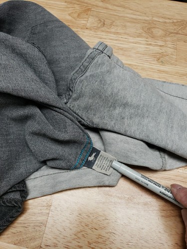 Modern Amusement Button Down Shirt Sleeve Gray Tones 100% Cotton Modern - Picture 10 of 11