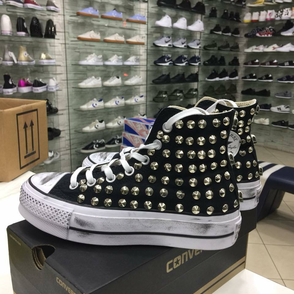Converse top borchie saldi