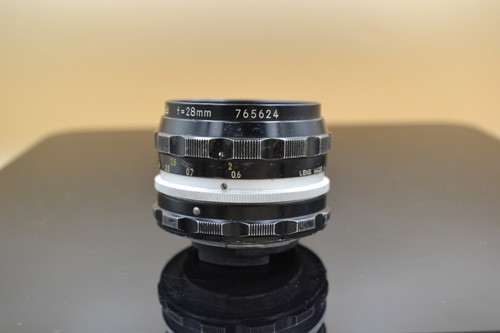 NIKON Non-Ai NIKKOR-H Auto 28mm F3.5 MF Weitwinkel mit Haze - Bild 2 von 8