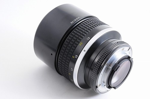 【TOP NEUWERTIG】NIKON AIS NIKKOR 135mm F/2 MF Teleobjektiv aus JAPAN #4996 - Bild 6 von 13