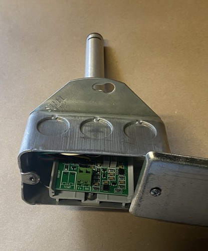 DUCT RELATIVE HUMIDITY TRANSMITTER DRISTEEM KHD-2-DSB 24V DC “BRAND NEW” - Picture 3 of 7