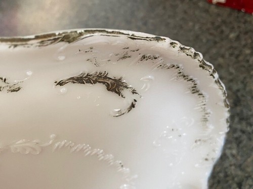 Vintage White Dithridge Milk Glass Trinket Jewelry Tray Dresser Vanity Gold Trim - Picture 4 of 12