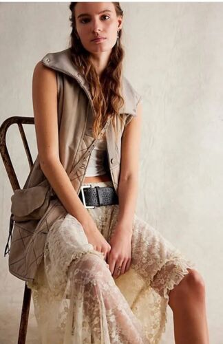 Free People Benny Waxed Vest We The Free Cord Trim Plaid Lining Carbon M NWT - Picture 4 of 8