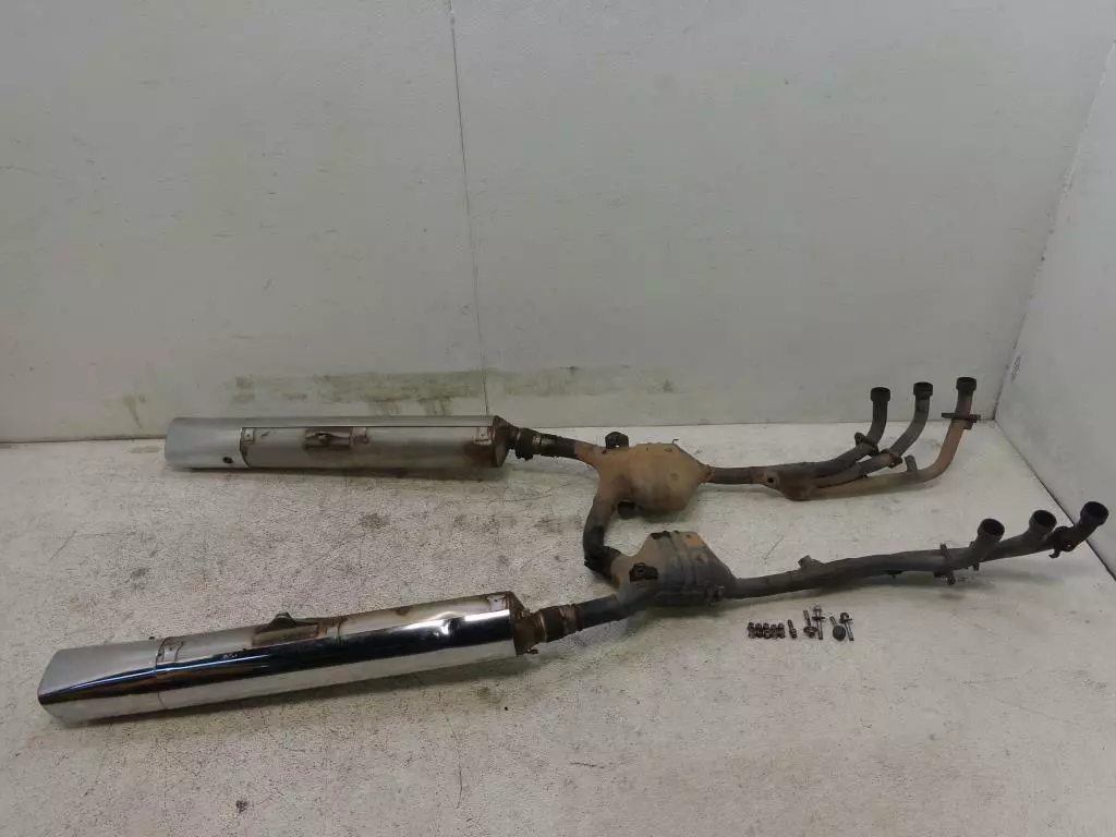 Gl1800 exhaust deals