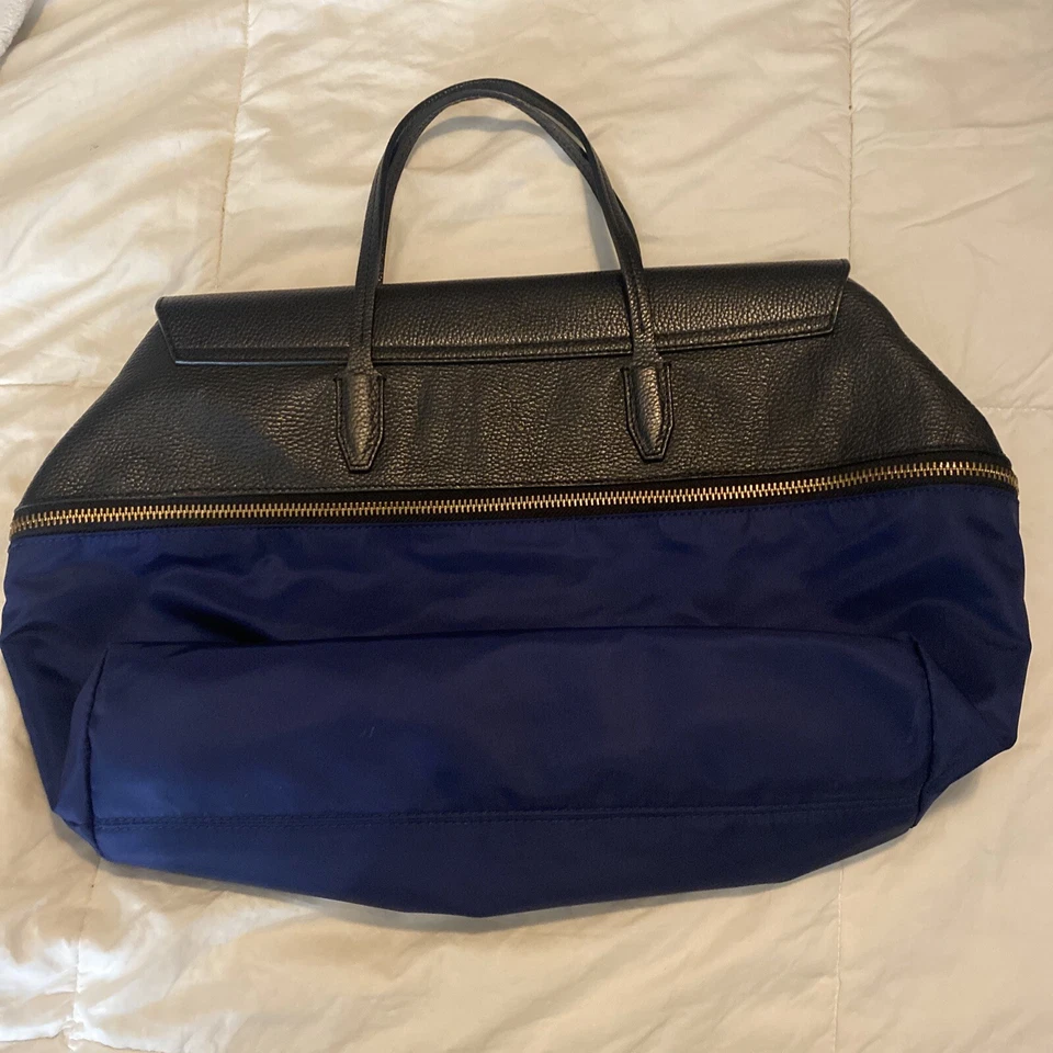 Сумочка наплечная Gianni Chiarini негабаритная черная кожаная синяя нейлоновая - Изображение 3 из 4