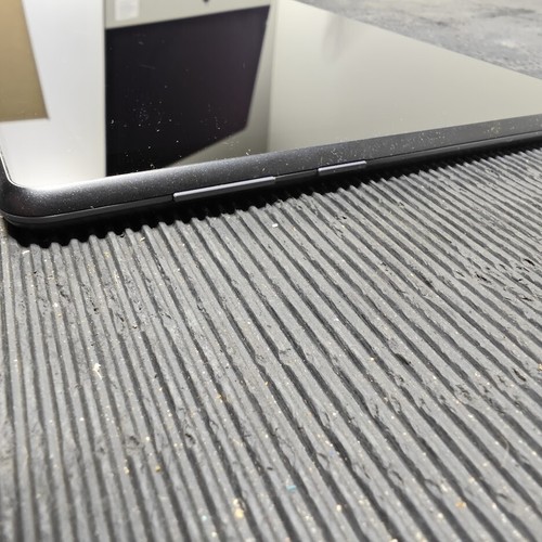 Lenovo Tab FHD REL TB-X605LC 10.1" Tablet - Used, No Adapter - Foto 4 di 15