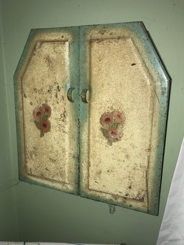 Vintage farm house Metal Kitchen Cabinet small size Pantry Industrial 1930's - Picture 1 of 10