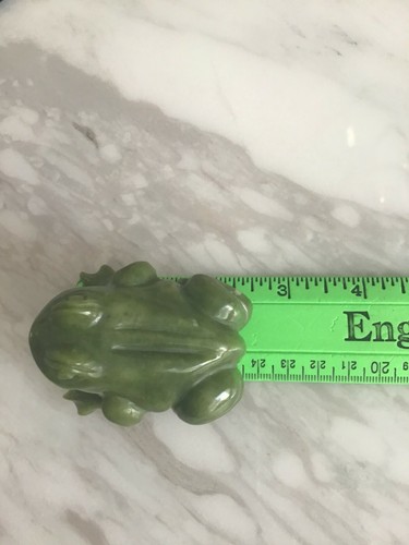 Antique Natural Jade Frog Figurine - Picture 8 of 9