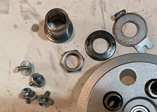 Suzuki 2019 DR-650S Clutch assy- complete good condition - Picture 4 of 6