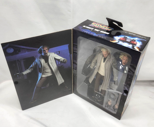 NECA Reel Toys - Back To The Future Ultimat 'DOC' Brown - Picture 9 of 10