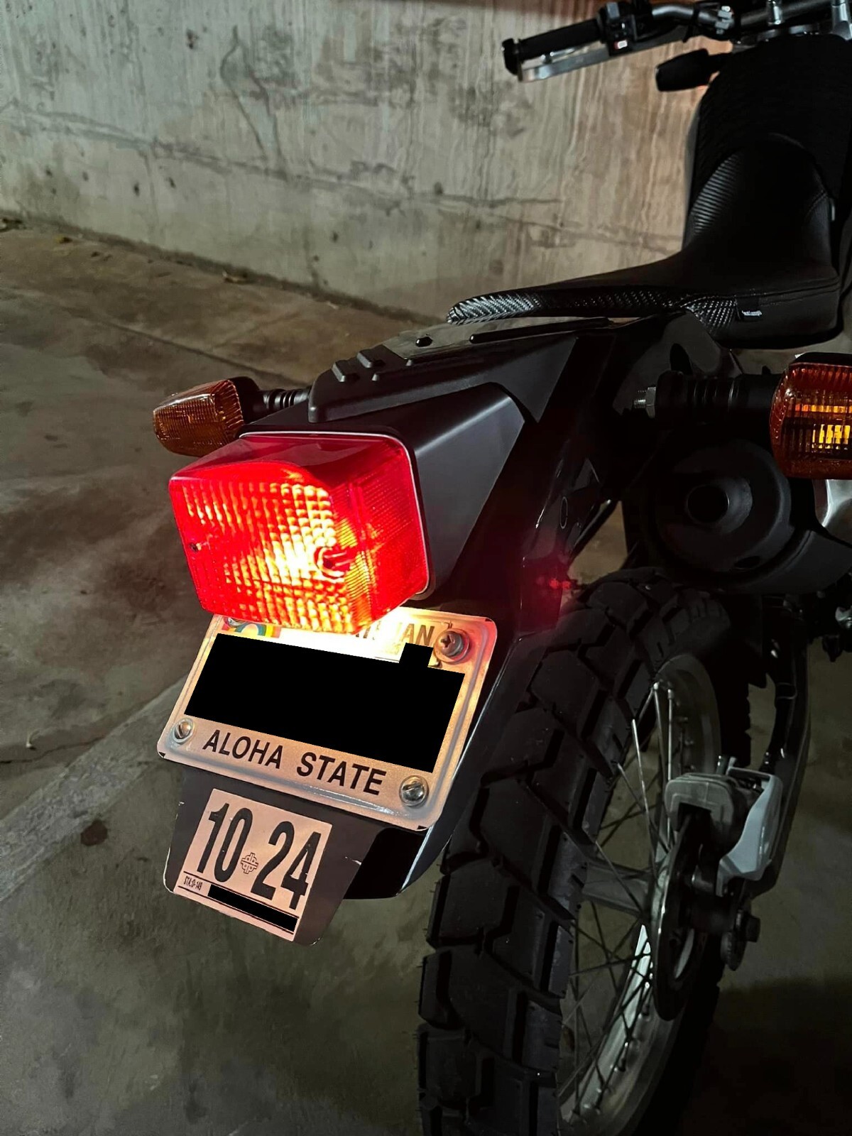 Yamaha XT250 Stock Light Tidy Tail Adapter & License Plate Bracket - Flat Matte