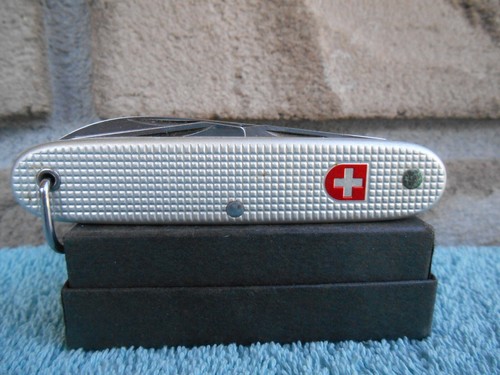 RARE WENGER DELEMONT 100 ANNIVERSARY 92 SWISS ARMY KNIFE 1893-1993 - Picture 10 of 20