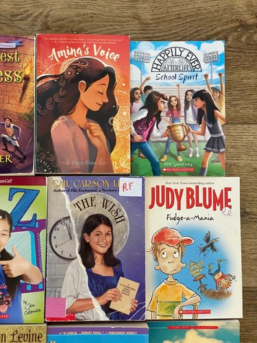 Lot of 18 Girls Chapter Books (9+ Years Old)- Ramona's World, Superfudge... - Picture 4 of 11