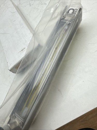 OMEGA ENGINEERING FLDAR3503S Flow Indicator 0-25 - Picture 4 of 4