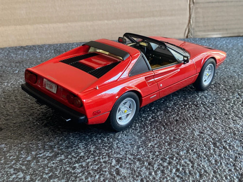 Set of 3 Magnum's Ferrari 308 Rick's Mercedes SL R107 TC's VW Bus T3 Conversion 1:18 - Picture 10 of 21