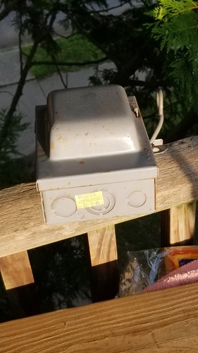 VINTAGE G & S CIRCUIT BREAKER / FUSE PANEL BOX SHUT OFF 30 AMP ENCLOSED SAFETY - Picture 5 of 23