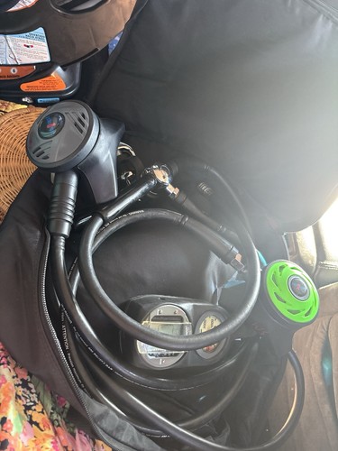 Sea Quest Scuba Diving Equipment - Picture 1 of 9
