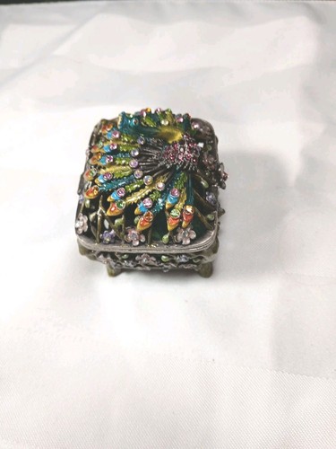 Vtg Peacock Jeweled Rhinestone Trinket Box . Very Beautiful - Picture 2 of 9