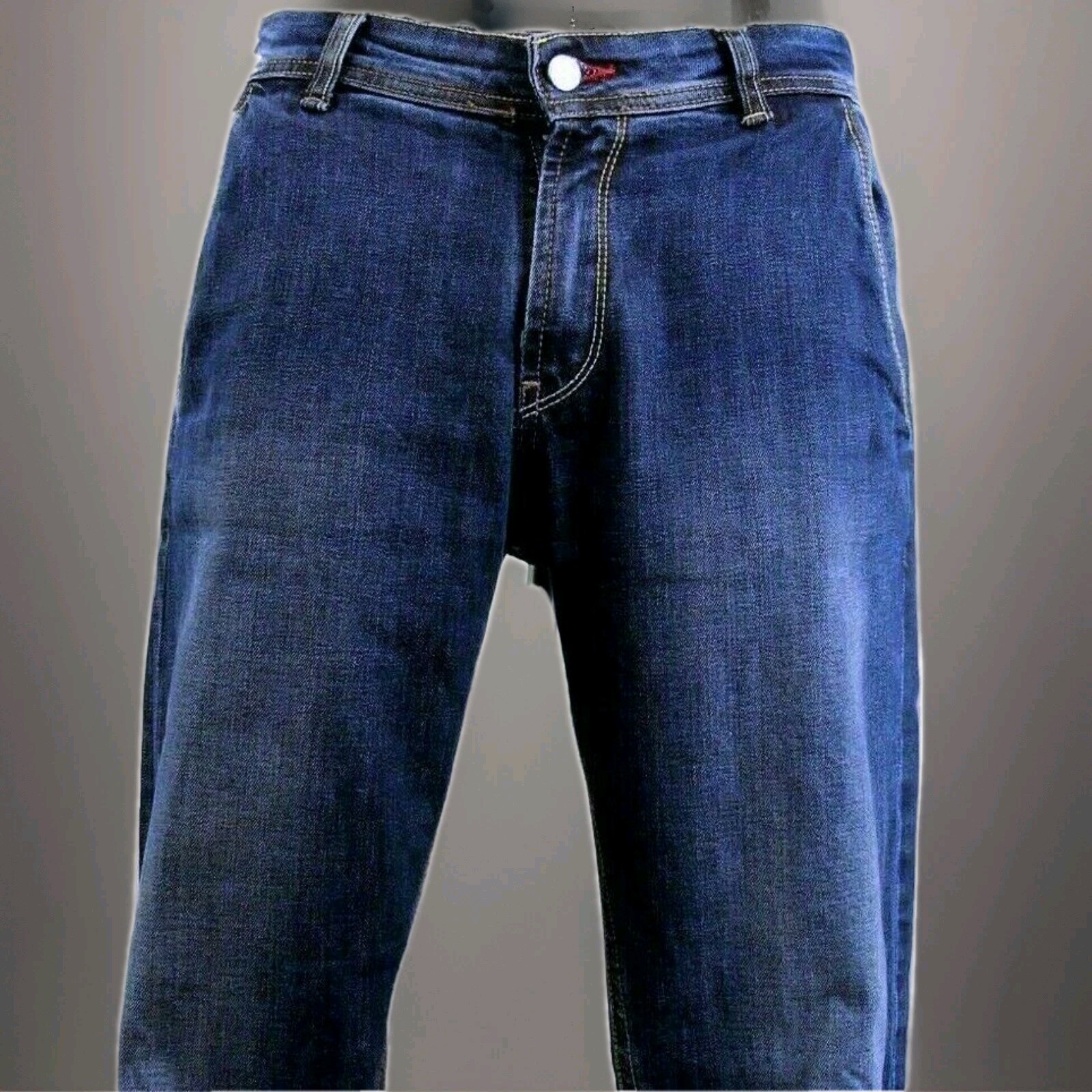 Foto 2 di 8