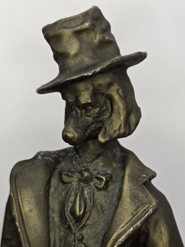 Pair of Faux Bronze Victorian Dog Cat Statues on Marble Bases 10.75" & 9.75" - Picture 13 of 17
