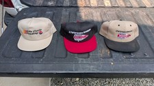 Vtg. Lot: 3 Snapback Strap back Hats Pioneer Farm, Feed/Seed, CO-OP, Grain Corn