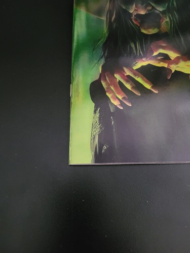 Mark Spears Monsters #6 1:50 The Witch Holofoil Variant  - Bild 4 von 6