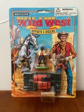 NEW Vintage BRITAINS Wild West COWBOYS  INDIANS 7528 3 Armed Bandit  Raft