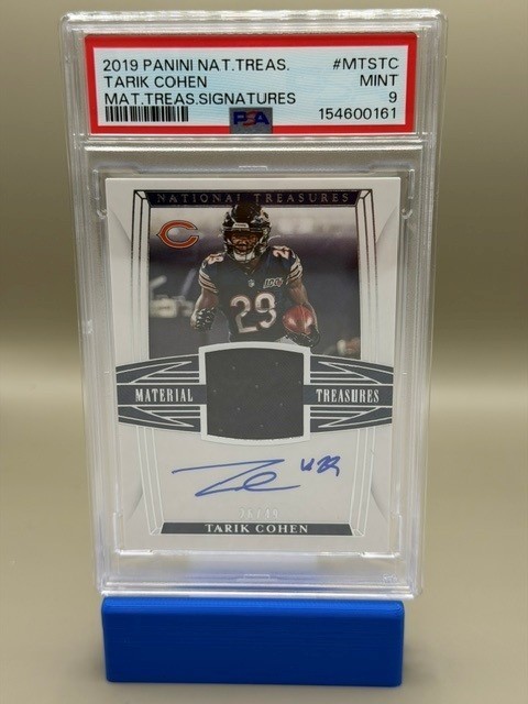 2019 Panini National Treasures Signatures Tarik Cohen 26/49 ON CARD AUTO PSA 9