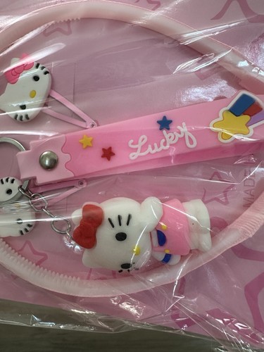 Hello Kitty Girls Accessory Set With Headband, Hair Clips, & Keychain Free Ship - Picture 2 of 2