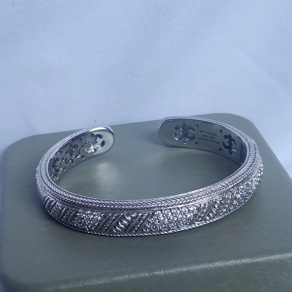 Brazalete con bisagras Judith Ripka de plata de ley 925 pavé de circonitas cúbicas (23) Foto 2 de 4