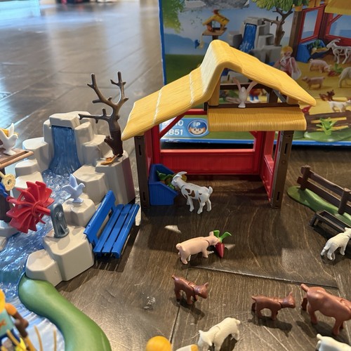 Playmobil 4851 Children's Petting Zoo w/ Waterfall & Barn 90% Complete - Picture 14 of 15