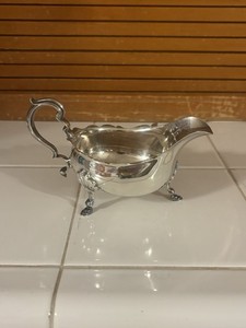 1911 Tessiers Ltd / Arthur & Frank Parsons London Sterling Silver Sauce Boat