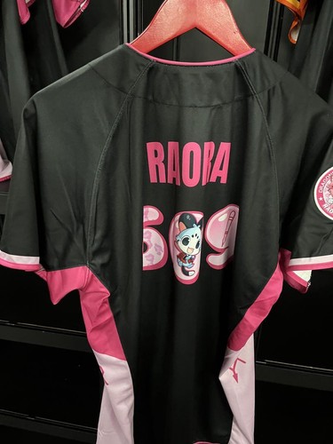 Hololive Night EN Taiwan Wei Chuan Dragons Raora Panthera Limited Uniform Size L - Picture 5 of 5