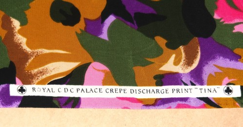 VINTAGE RETRO 1980s ROYAL CDC PALACE CREPE "TINA" PRINT FABRIC 2.04m x 1.11m - Bild 3 von 5