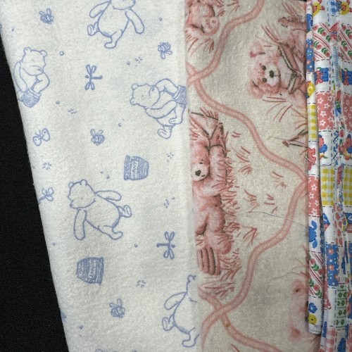9.6 Ounces Quilt Fabric Lot/Scraps - Flannel And Cotton Baby Patterns - Picture 2 of 3