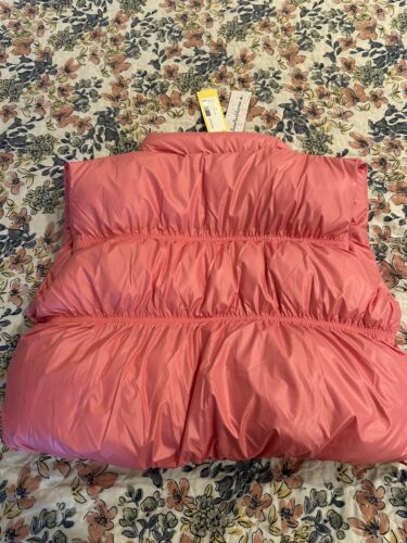 NWT Girls Cropped Puffer vest - Heart & Arrow - Pink - Size 14/16 - Picture 2 of 3