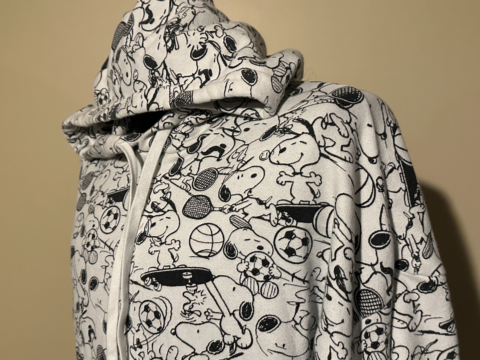PEANUTS LEVI'S X SNOOPY allover print HOODIE Pullove… Gem