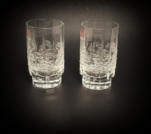Vintage Iittala Kuusi set di 2 bicchieri cordiali con piedi in cristallo inciso 1 1/2 oz nuovi con scatola - Foto 3 di 9
