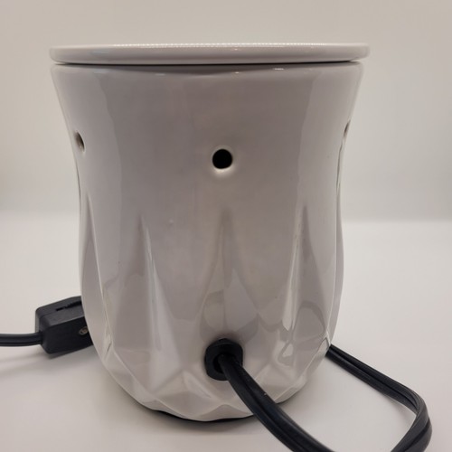Electric Modern Minimalist White Tart Wax Warmer Burner - Picture 6 of 15