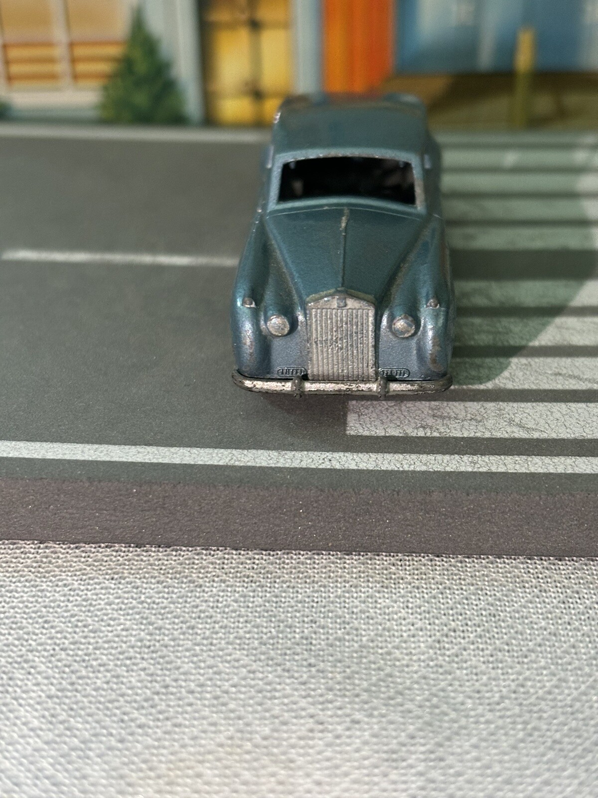 Picture 3 of 12