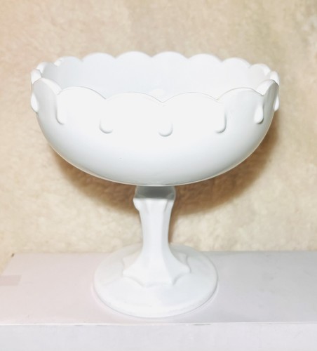 Vintage Indiana Glass Co Large Milk Glass Tear Drop Compote Pedestal Bowl Dish - Picture 4 of 5