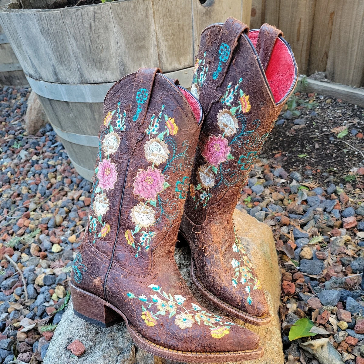 Floral embroidered boots cheap