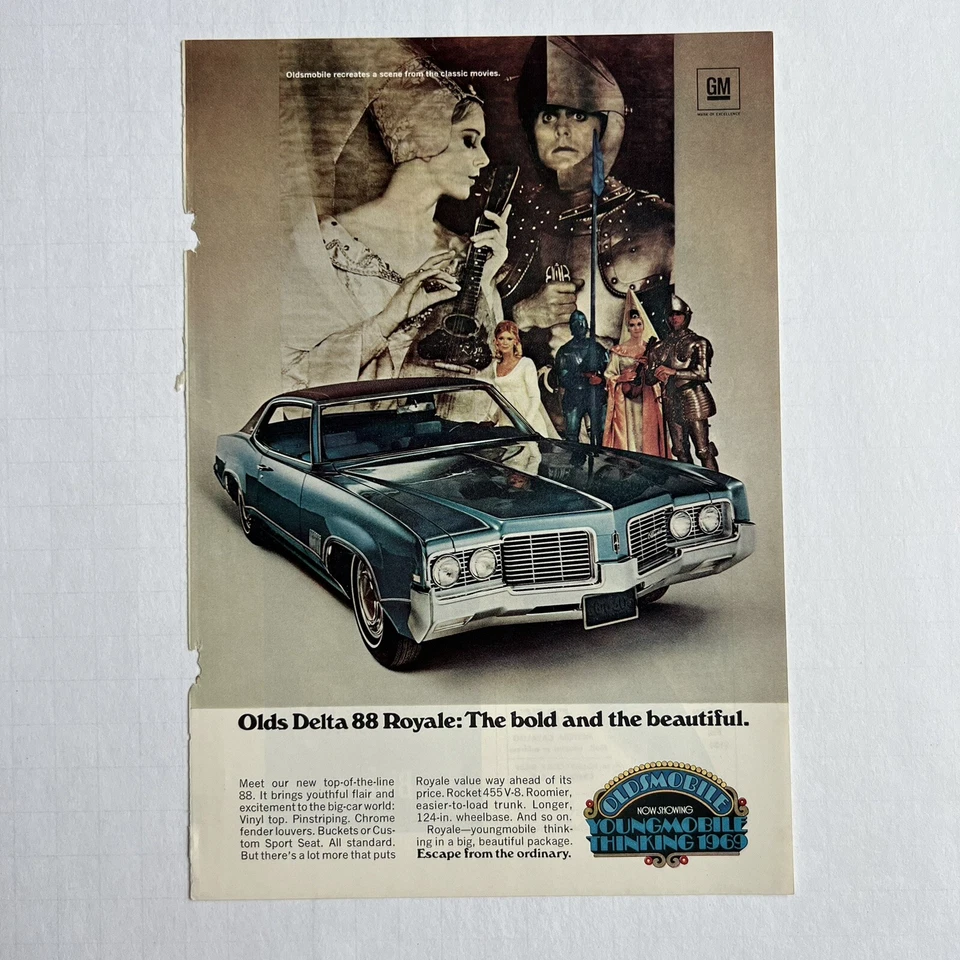 Винтажная реклама Delta 88 Royale Oldsmobile синяя классическая киносцена - Изображение 2 из 3